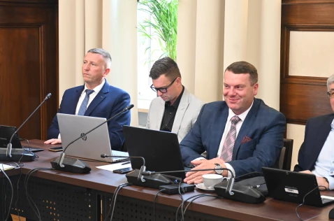 Sesja Rady Powiatu w Krakowie