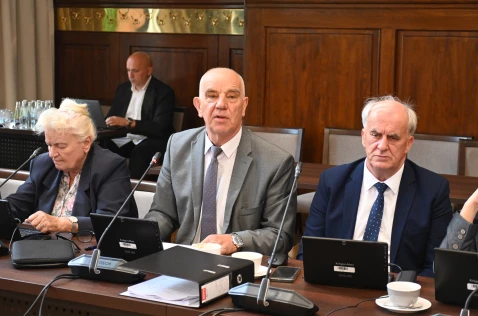 Sesja Rady Powiatu w Krakowie