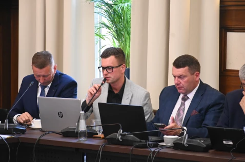 Sesja Rady Powiatu w Krakowie