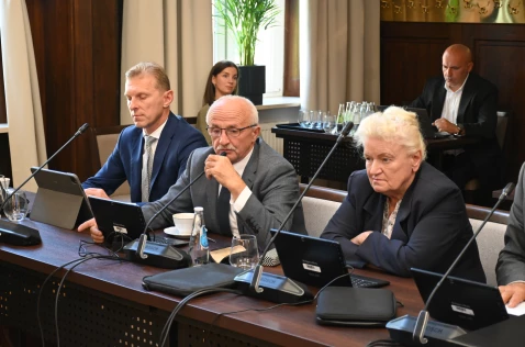 Sesja Rady Powiatu w Krakowie