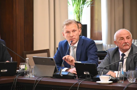 Sesja Rady Powiatu w Krakowie