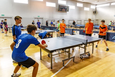 Tenis stołowy drużynowy 13.11.2025